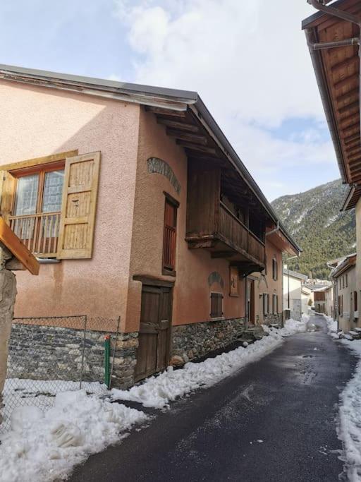 Gite 14 Pers Lesoursfanfarons Spacieux Chaleureux Bramans Extérieur photo